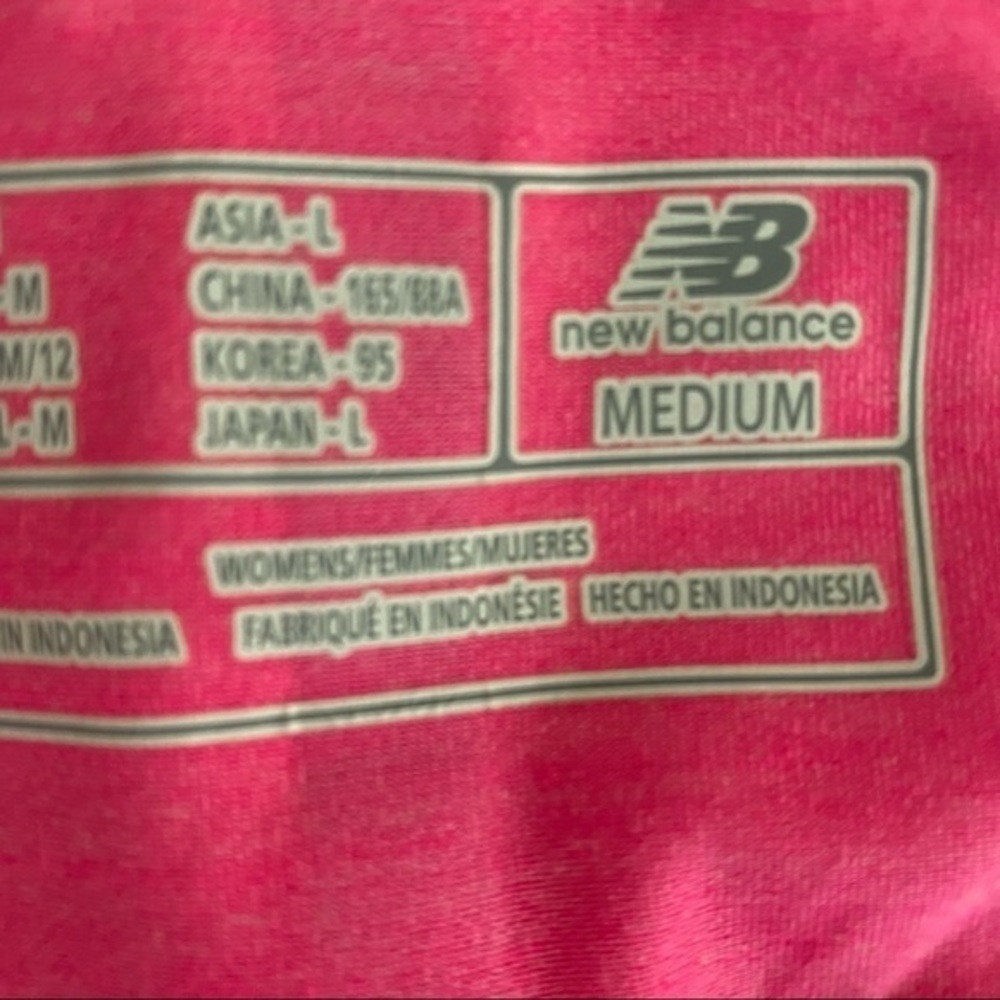 New Balance Racerback Reflective Top - Picture 7 of 7